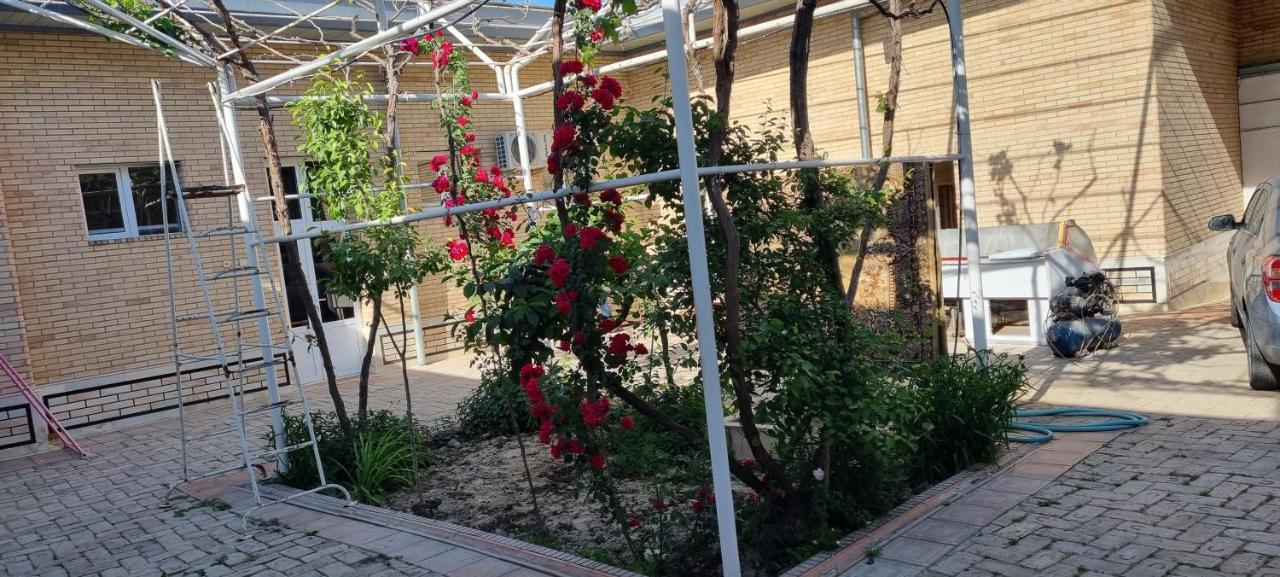 Hostel Muborak Samarkand Exterior photo
